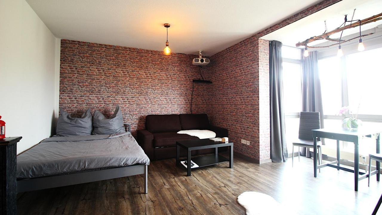 Home Cinema, Parking Space Wurzburg Luaran gambar