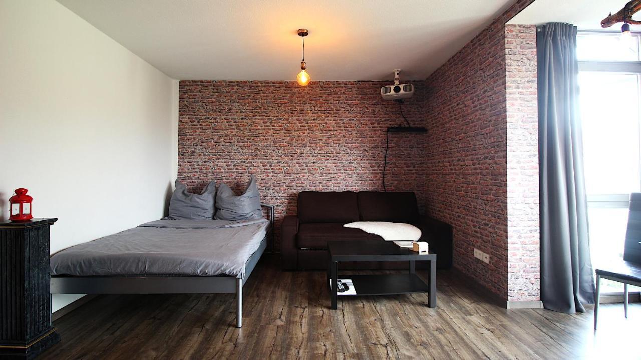 Home Cinema, Parking Space Wurzburg Luaran gambar