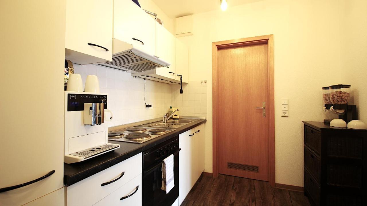 Home Cinema, Parking Space Wurzburg Luaran gambar