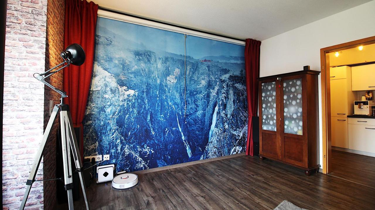 Home Cinema, Parking Space Wurzburg Luaran gambar